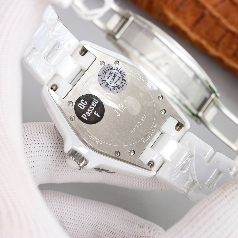 Chanel J12 33 Replica Watch High-Density Steel Quality-8