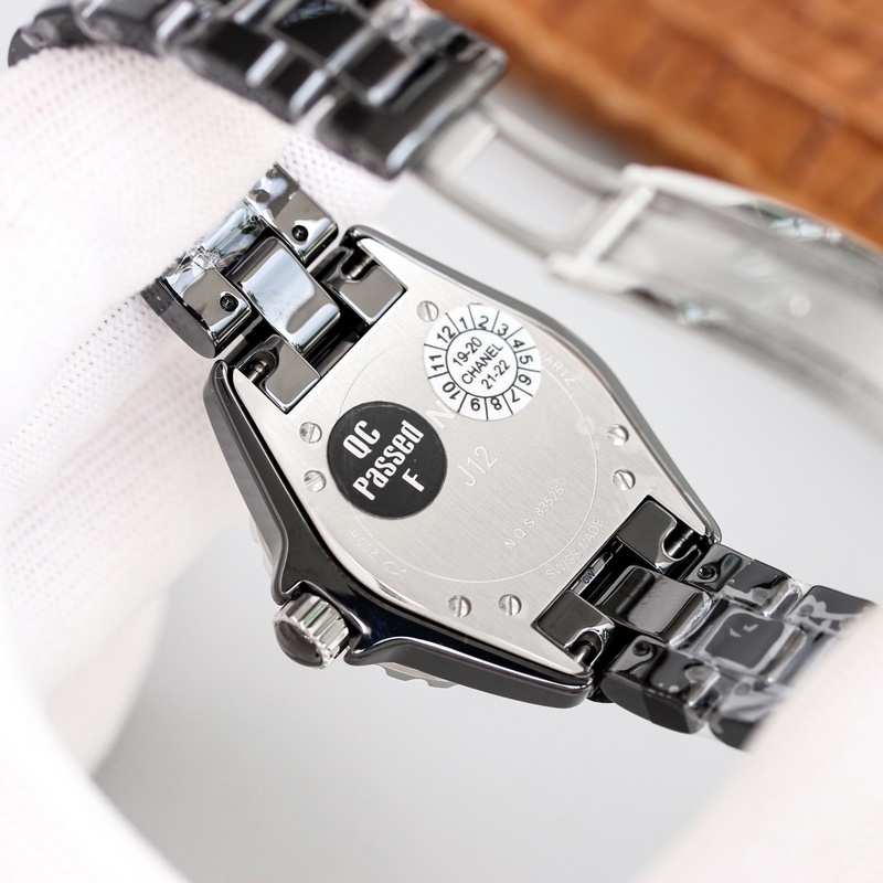 EAST Super Ceramic Chanel J12 33mm Replica Watch High Density Steel-2