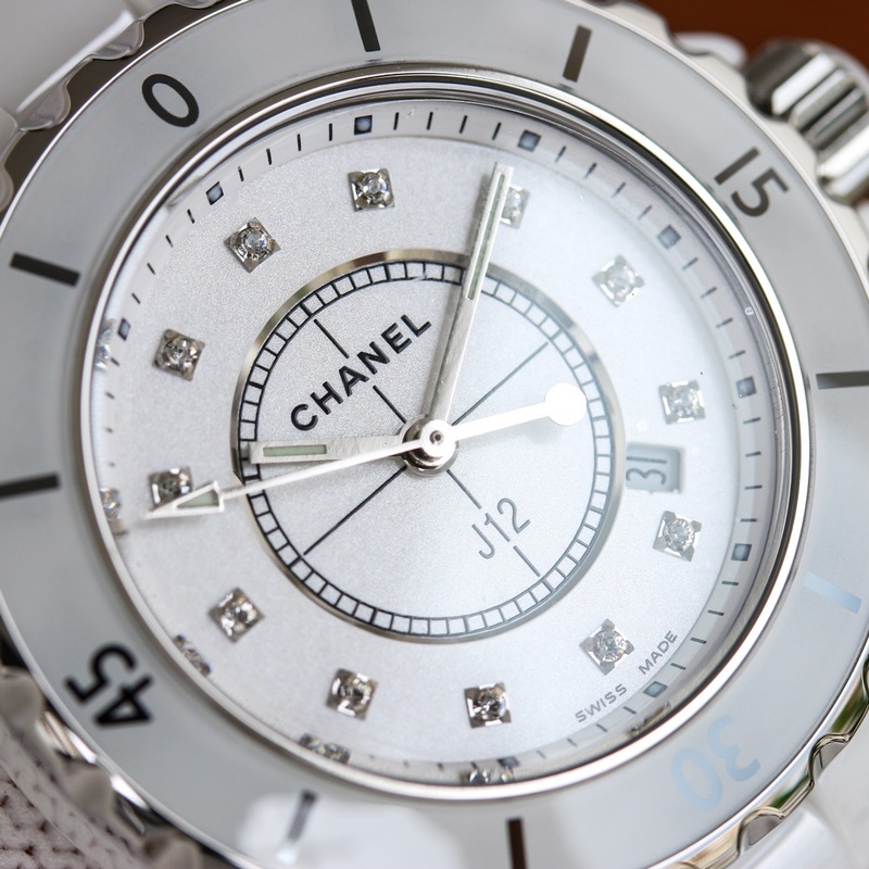 Chanel J12 33mm Replica Watch High-Density Steel Edition-8