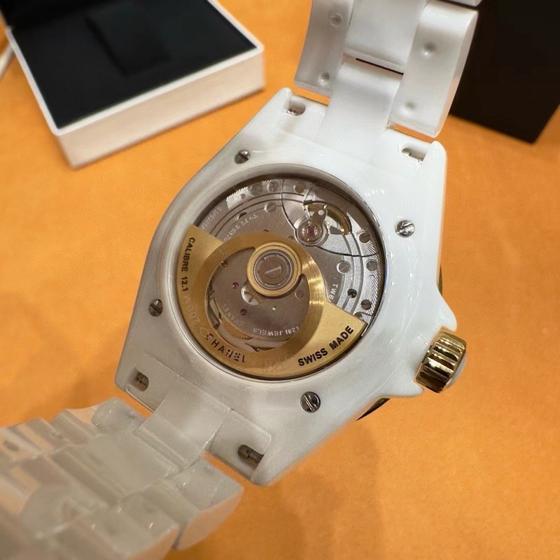 Chanel J12 Series Replica Watch Stunning Black-Gold&Fresh White Options-8