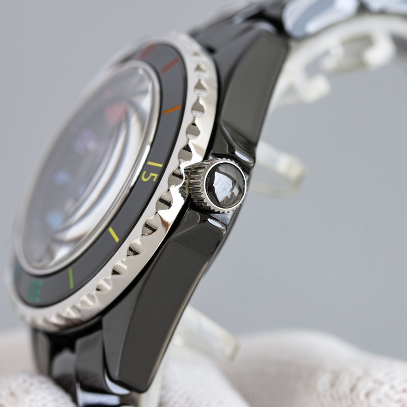 Chanel J12 33mm Super Ceramic Women's Replica Watch A Masterpiece-5