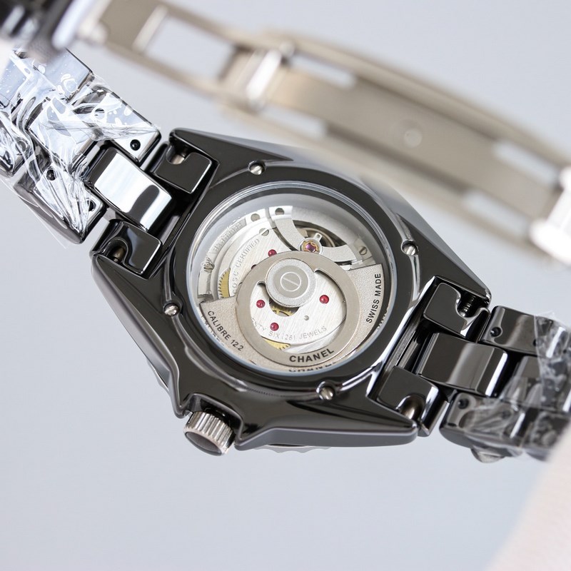 Chanel J12 33mm Super Ceramic Women's Replica Watch A Masterpiece-8