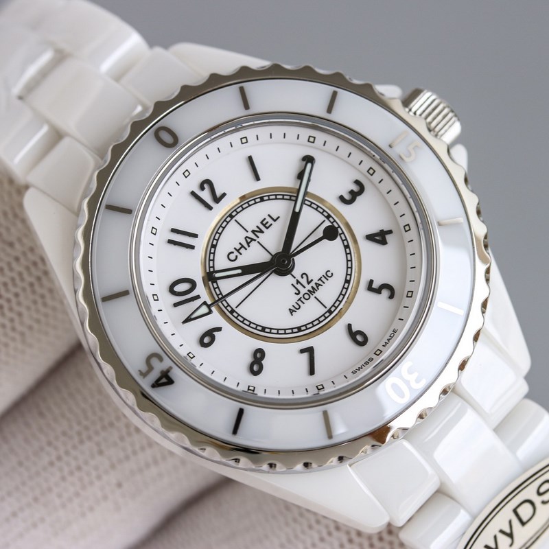 Chanel J12 33mm Women's Replica Watch 2025 Super Ceramic Masterpiece-4