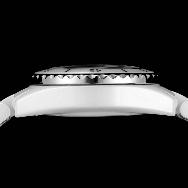 Chanel J12 33mm Women's Replica Watch Super Ceramic Masterpiece Quality-4