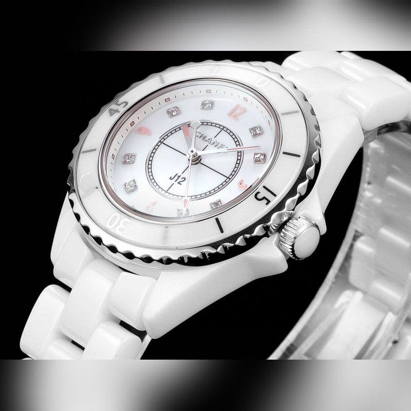 Chanel J12 33mm Replica Watch Super Ceramic Exquisite Craftsmanship-3