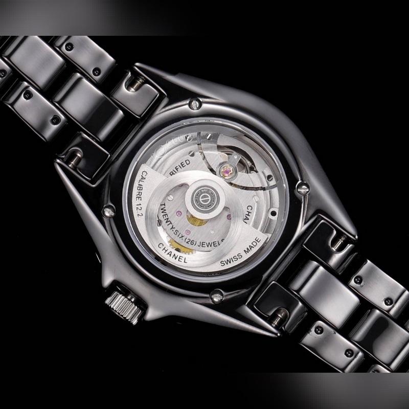 Chanel J12 33mm Replica Watch Super Ceramic Exquisite Craftsmanship-5