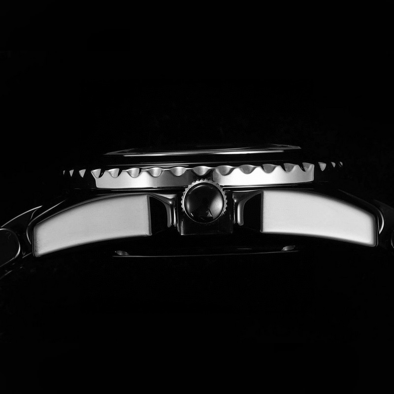 Chanel J12 33mm Replica Watch Super Ceramic Exquisite Craftsmanship-6