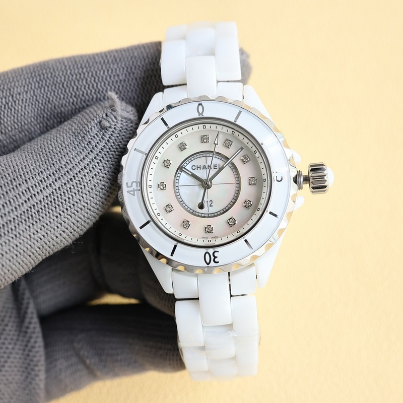CHANEL J12 Series 33mm Swiss Movement Replica Watch-2