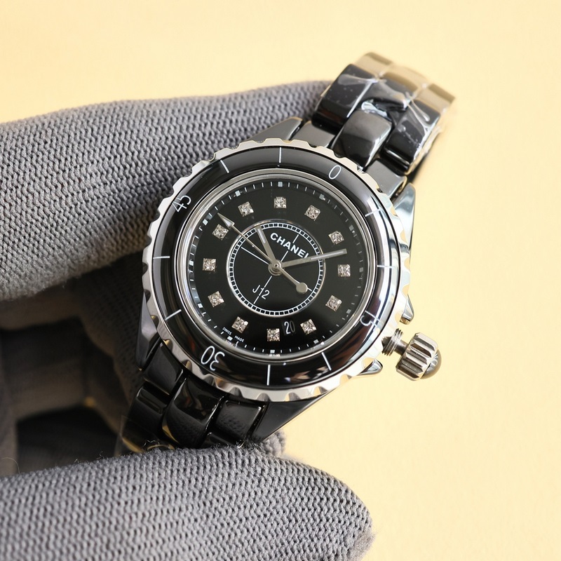 CHANEL J12 33mm Swiss Movement Luxury Replica Watch-2