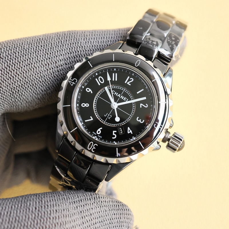 CHANEL J12 33mm Swiss Movement Luxury Replica Watch-4