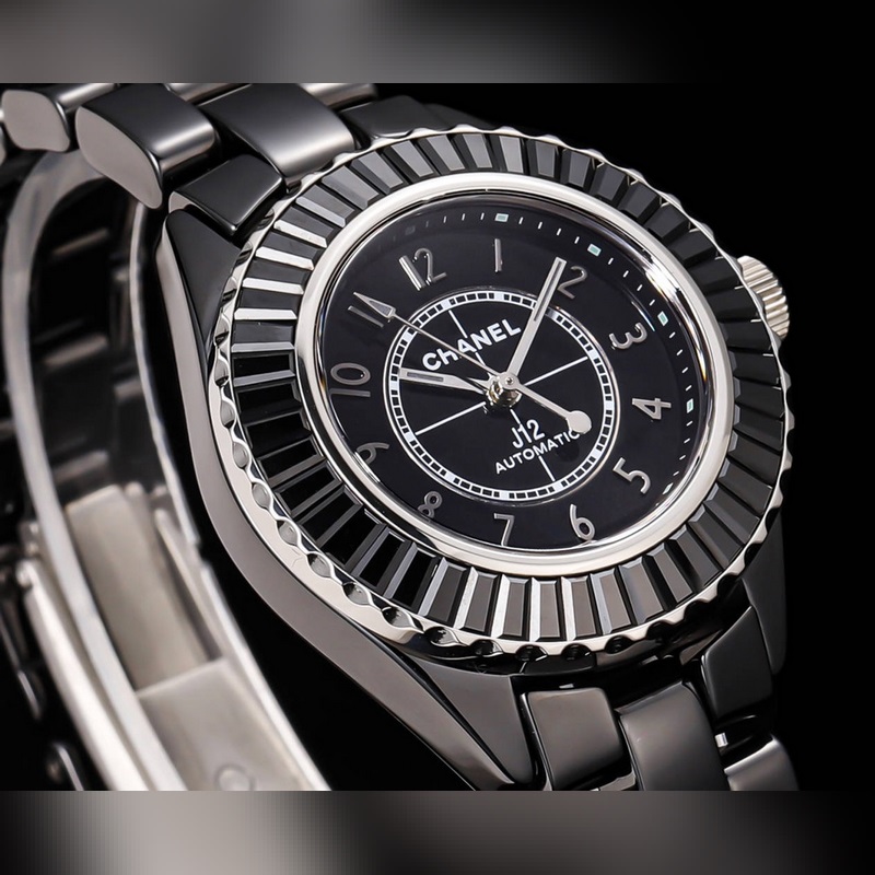 Chanel J12 33mm Super Ceramic Replica Watch Exquisite Craftsmanship Yearly Highlight-4