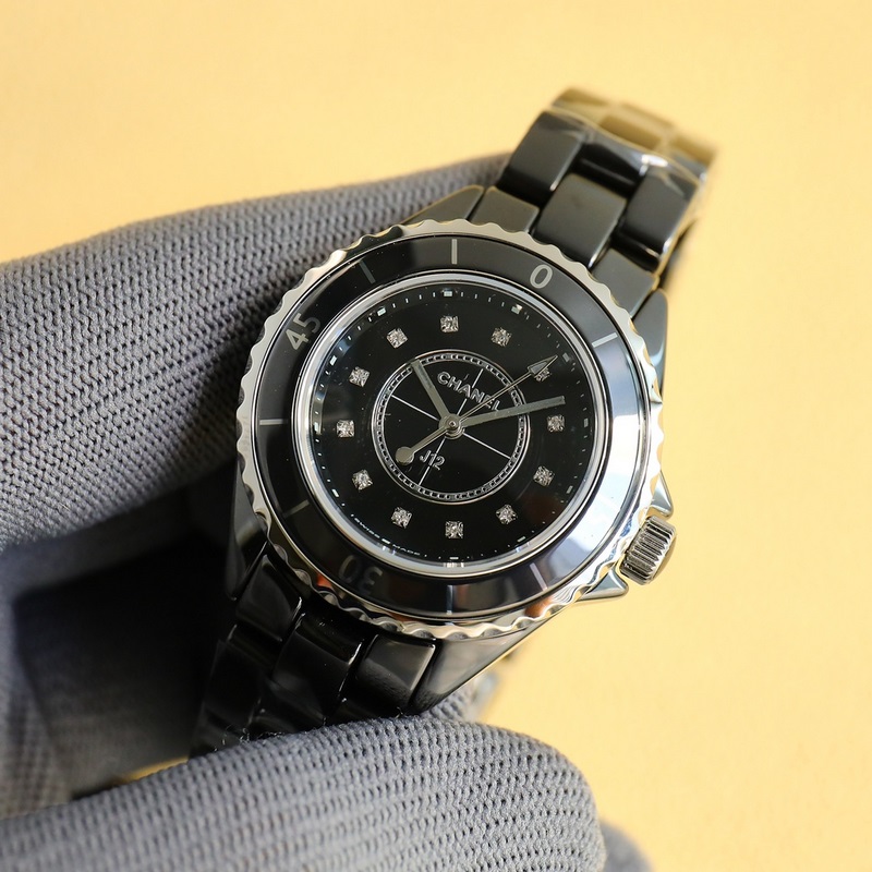 Chanel J12 33mm Ceramic Replica Watch Exquisite Craftsmanship Annual Edition-2