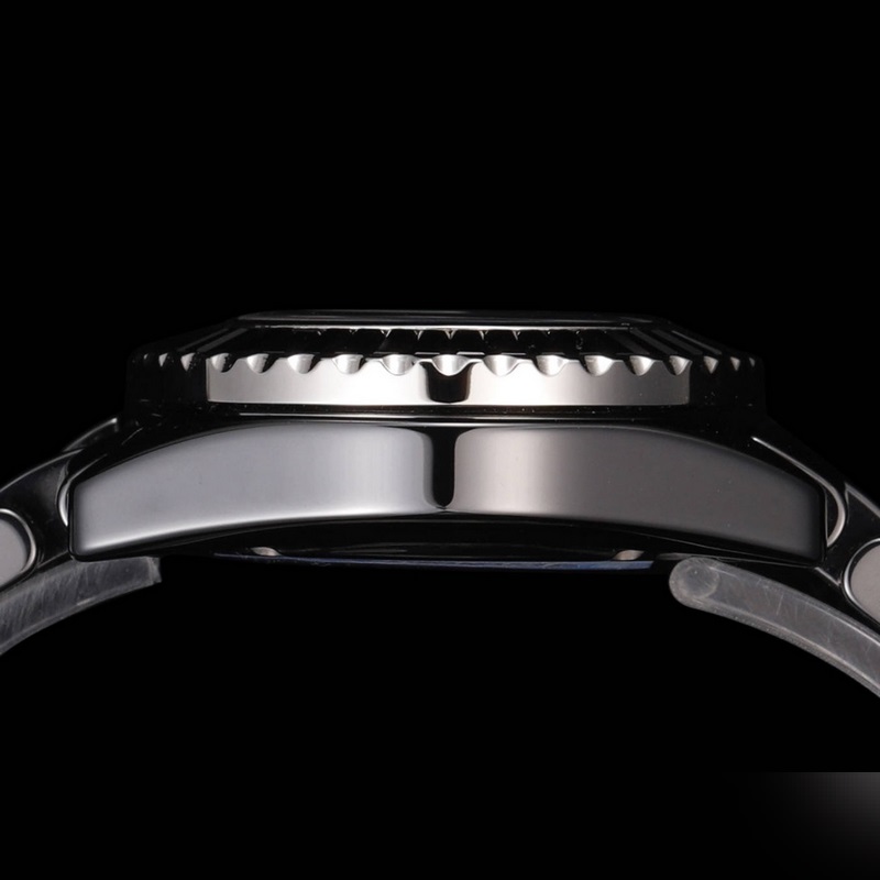 Chanel J12 33mm Ceramic Replica Watch Exquisite Craftsmanship Yearly Release-6