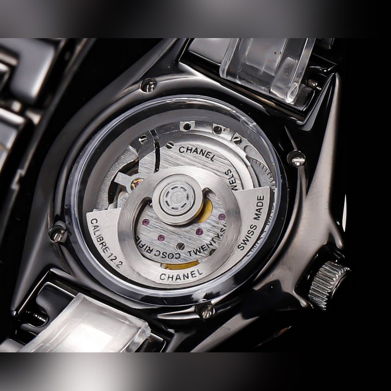 Chanel J12 33mm Ceramic Replica Watch Exquisite Craftsmanship Yearly Release-8