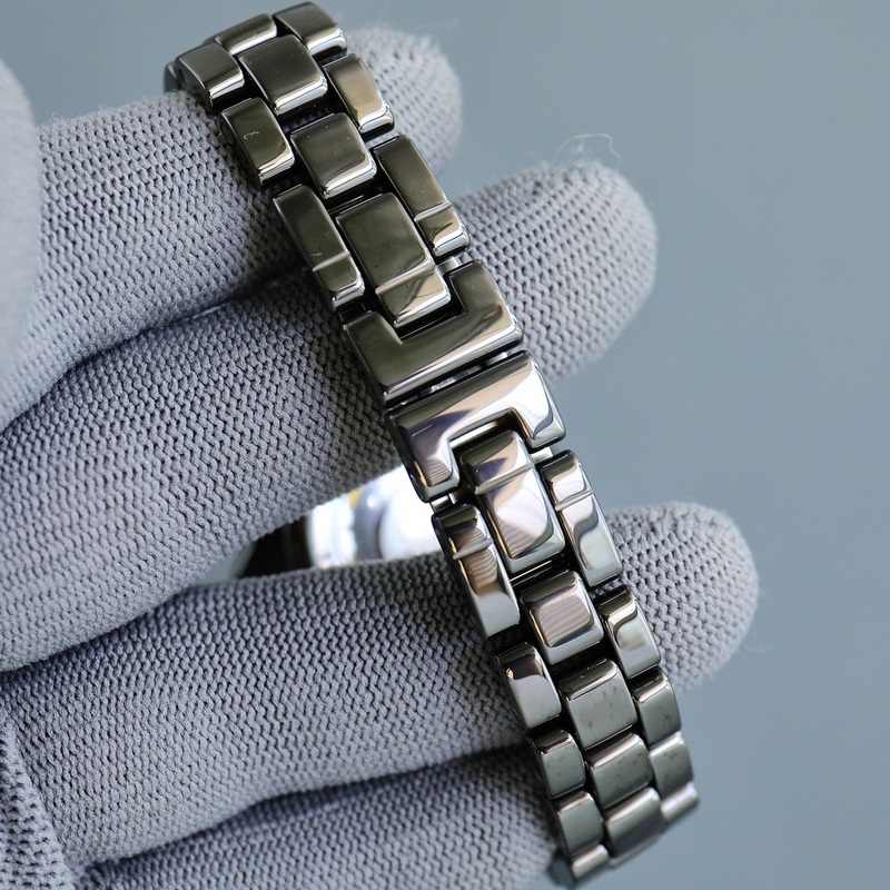 Chanel J12 33mm Super Ceramic Women's Replica Watch New Arrival-8