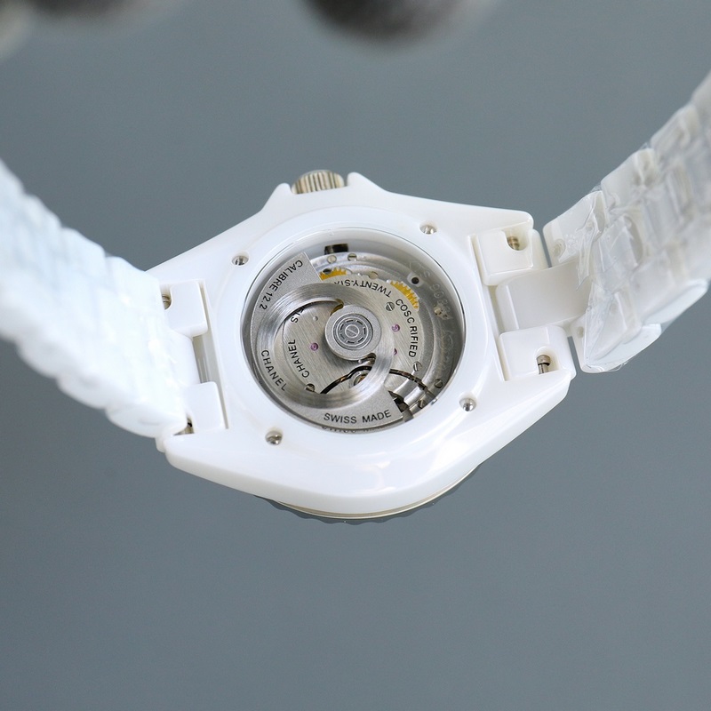 Chanel J12 33mm Super Ceramic Women's Replica Watch New Release-7