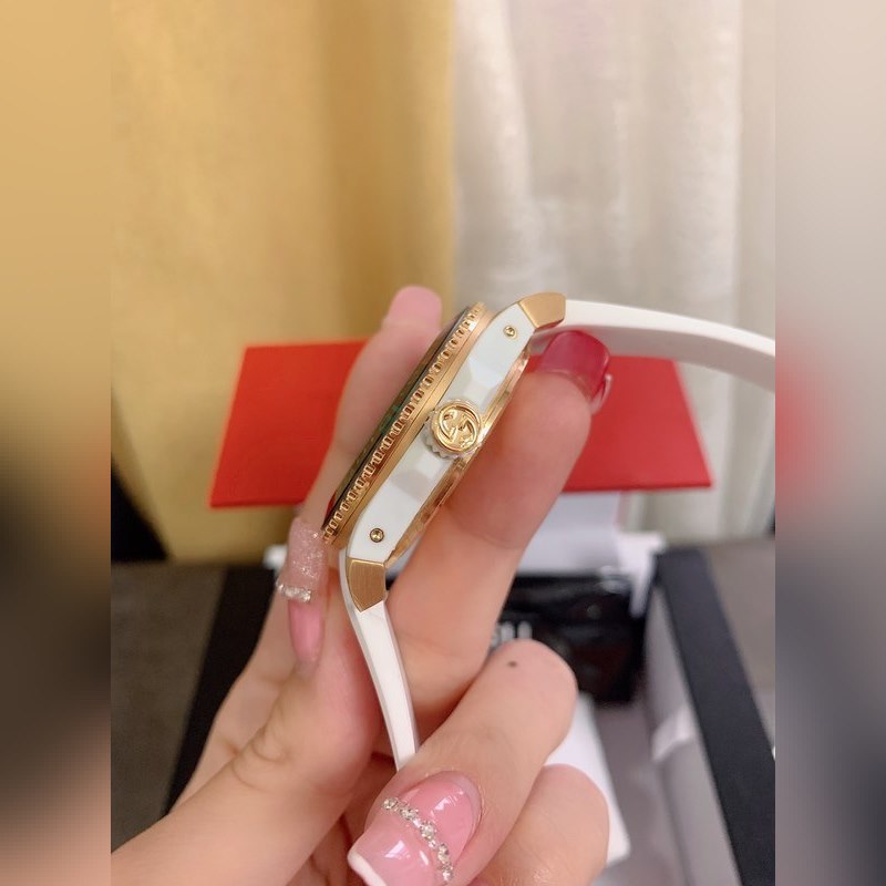 GUCCI DIVE Series Unisex Casual Replica Watch with Quality Features-6