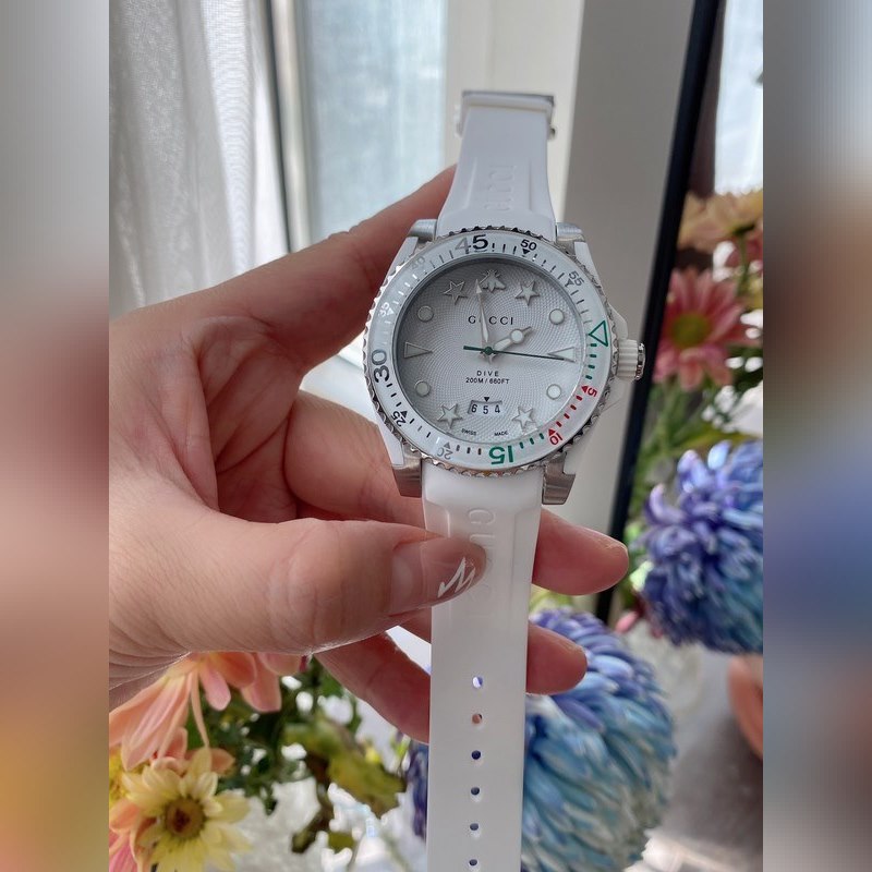 Gucci Dive 40mm Swiss Quartz Sapphire Glass Replica Watch-3