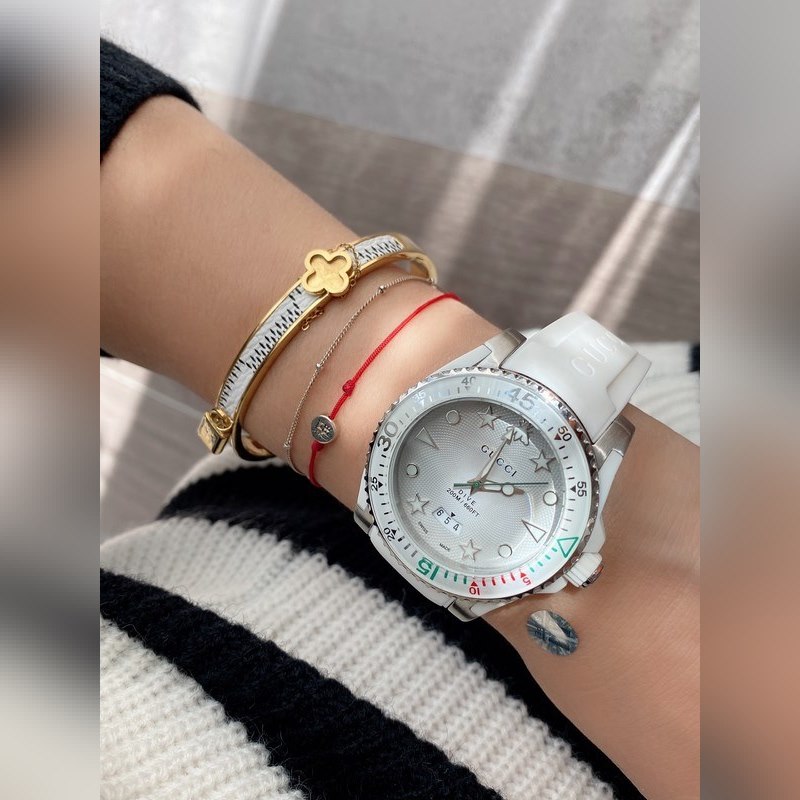 Gucci Dive 40mm Swiss Quartz Sapphire Glass Replica Watch-6