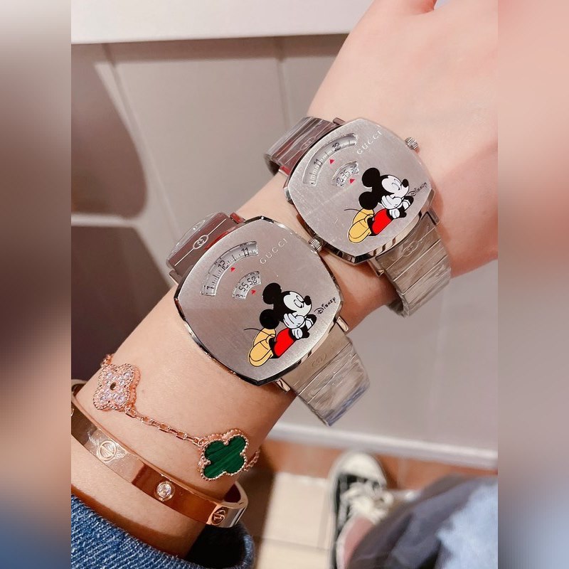 GUCCI Disney x Gucci Grip 35mm Unisex Replica Watch Premium Quality-5