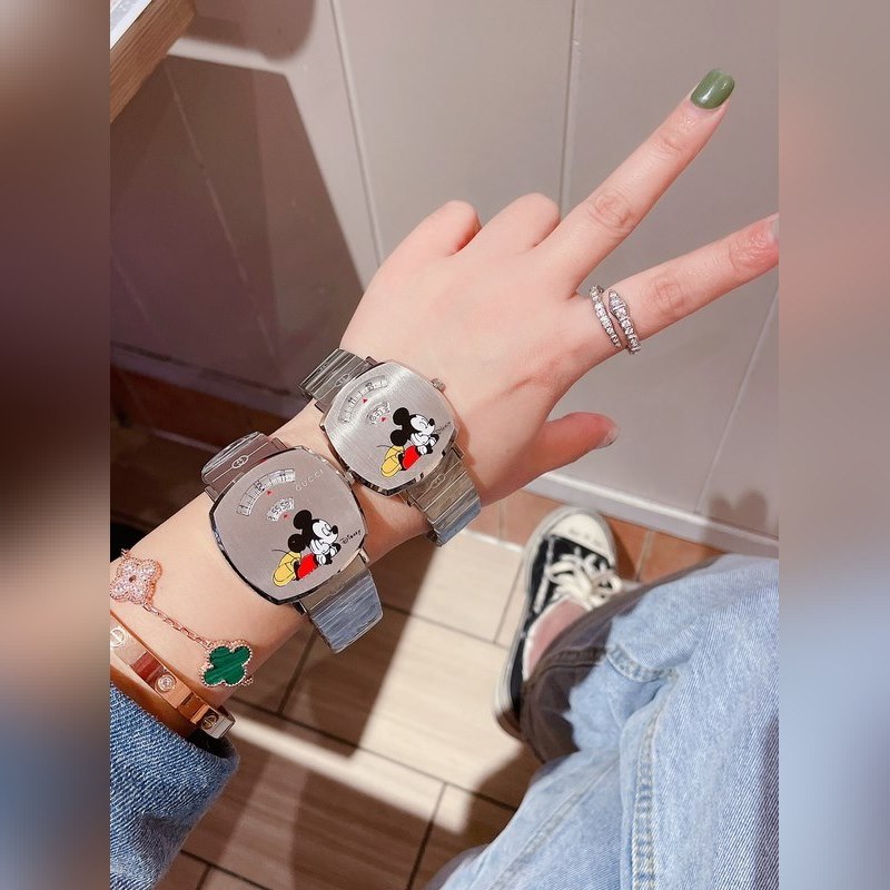 GUCCI Disney x Gucci Grip 35mm Unisex Replica Watch Premium Quality-6