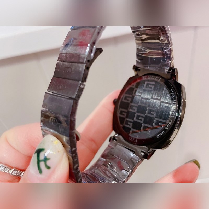 GUCCI Disney x Gucci Grip Unisex Replica Watch 35mm-2