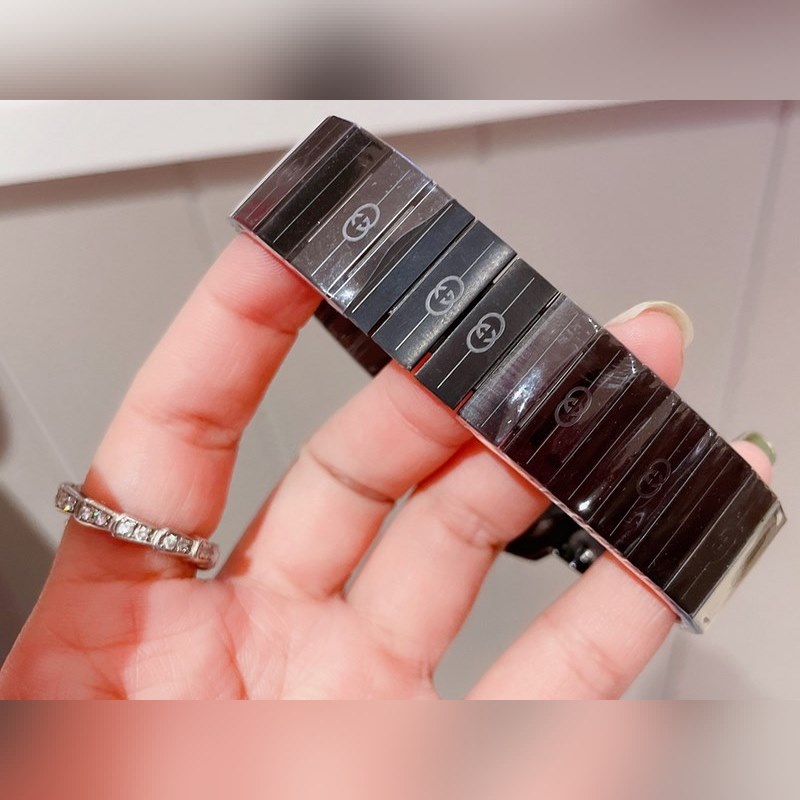 GUCCI Disney x Gucci Grip Unisex Replica Watch 35mm-3