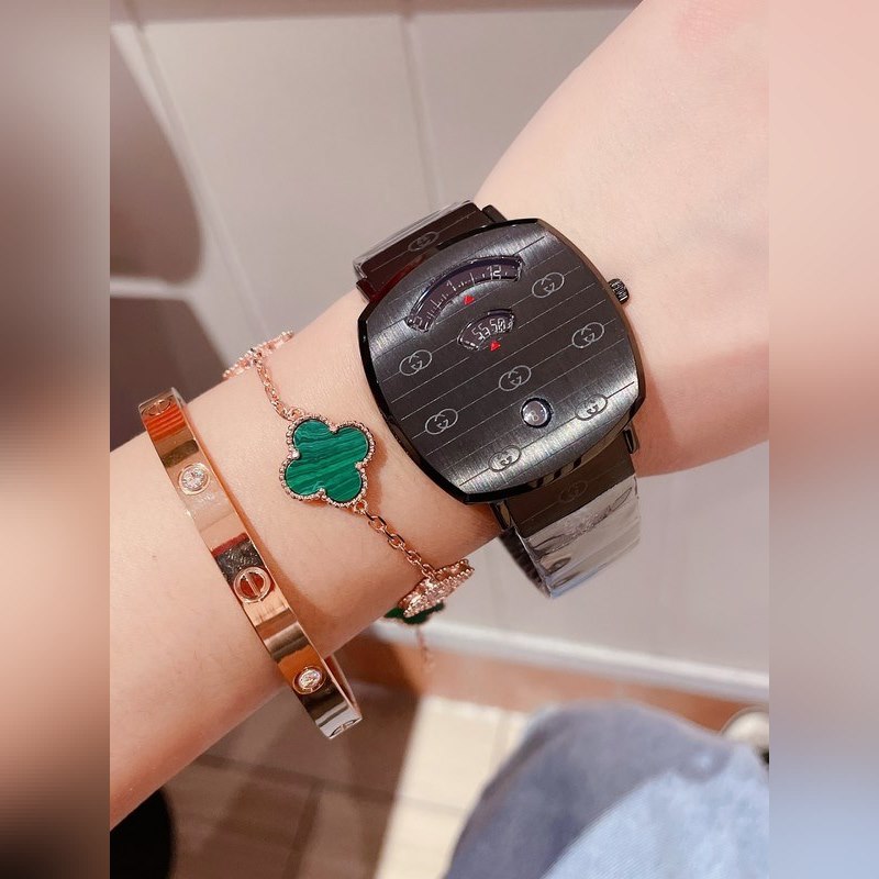 GUCCI Disney x Gucci Grip Unisex Replica Watch 35mm-4