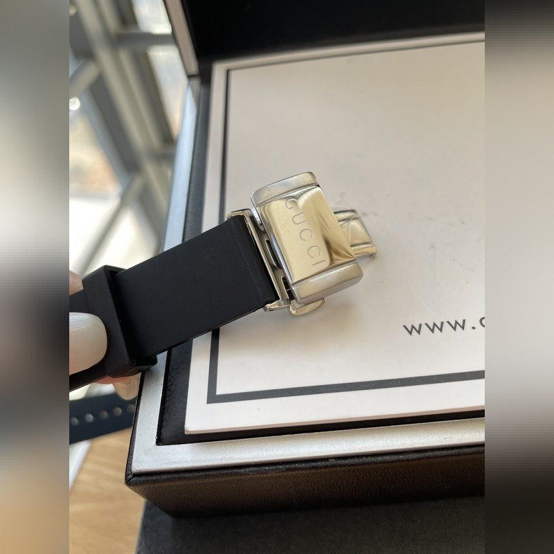 Gucci Dive Swiss Quartz Replica Watch with Sapphire Crystal-6