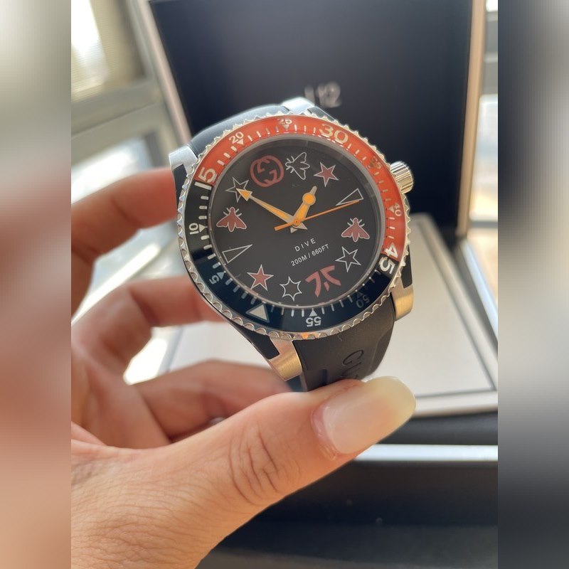 Gucci Dive Swiss Quartz Replica Watch with Sapphire Crystal-7