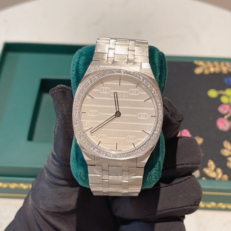 Gucci 25H Luxury Sports Replica Watch Features&Specifications-2