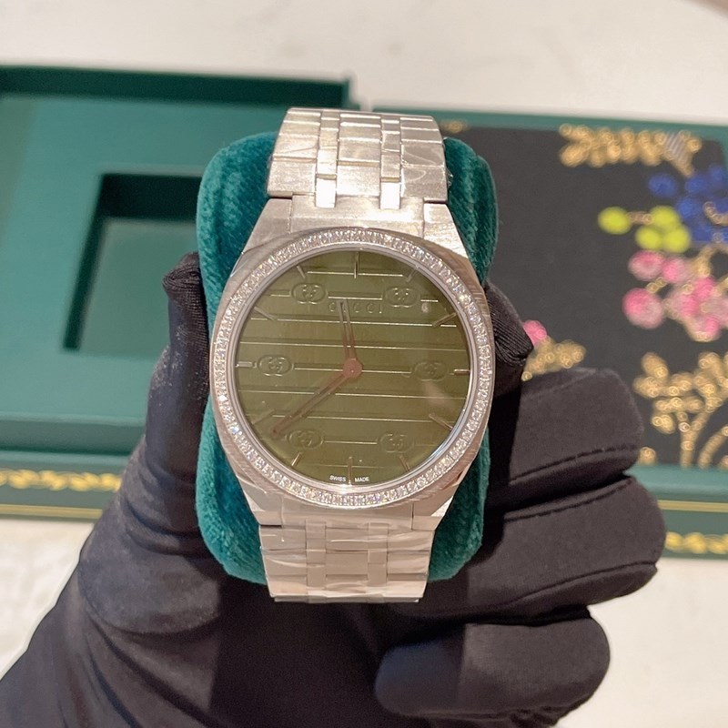 Gucci 25H Luxury Sports Replica Watch Features&Specifications-3