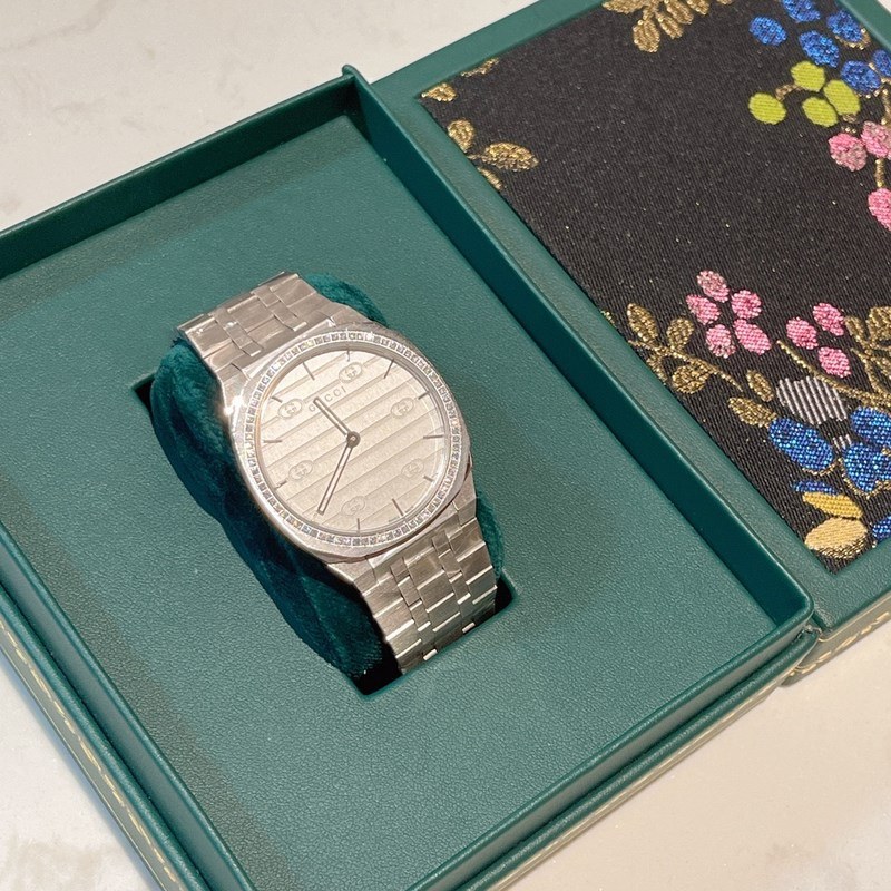 Gucci 25H Luxury Sports Replica Watch Features&Specifications-5