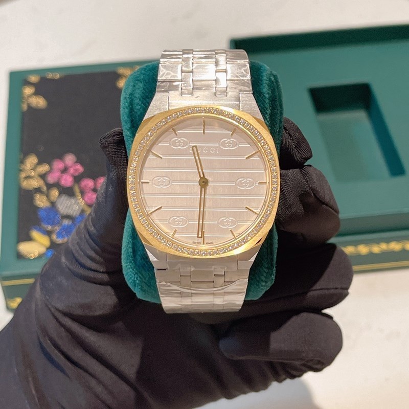 Gucci 25H Luxury Sports Replica Watch New Release-4
