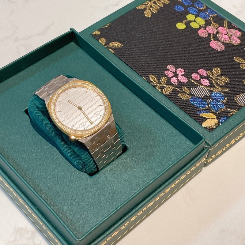 Gucci 25H Luxury Sports Replica Watch New Release-5