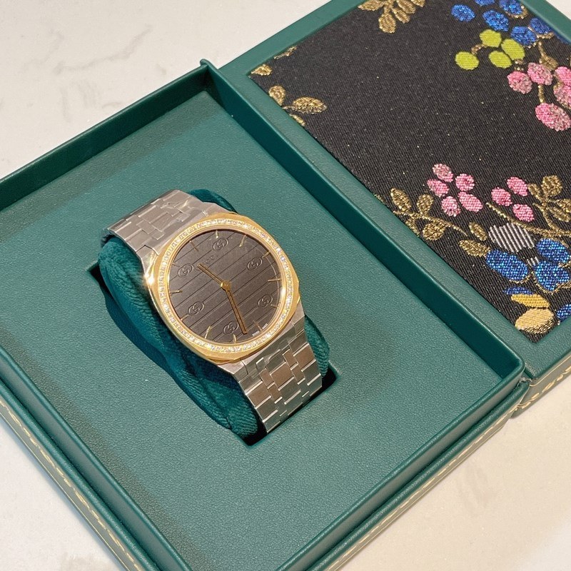 Gucci 25H Luxury Sports Replica Watch New Release-6