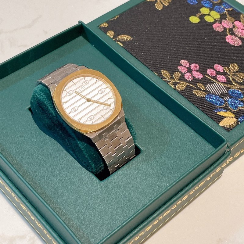 GUCCI 25H Luxury Sports Replica Watch Premium Model with Key Features-3