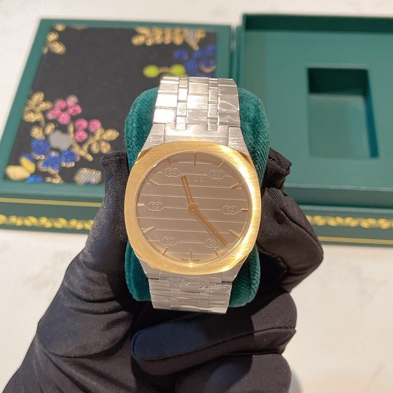 GUCCI 25H Luxury Sports Replica Watch Premium Model with Key Features-4