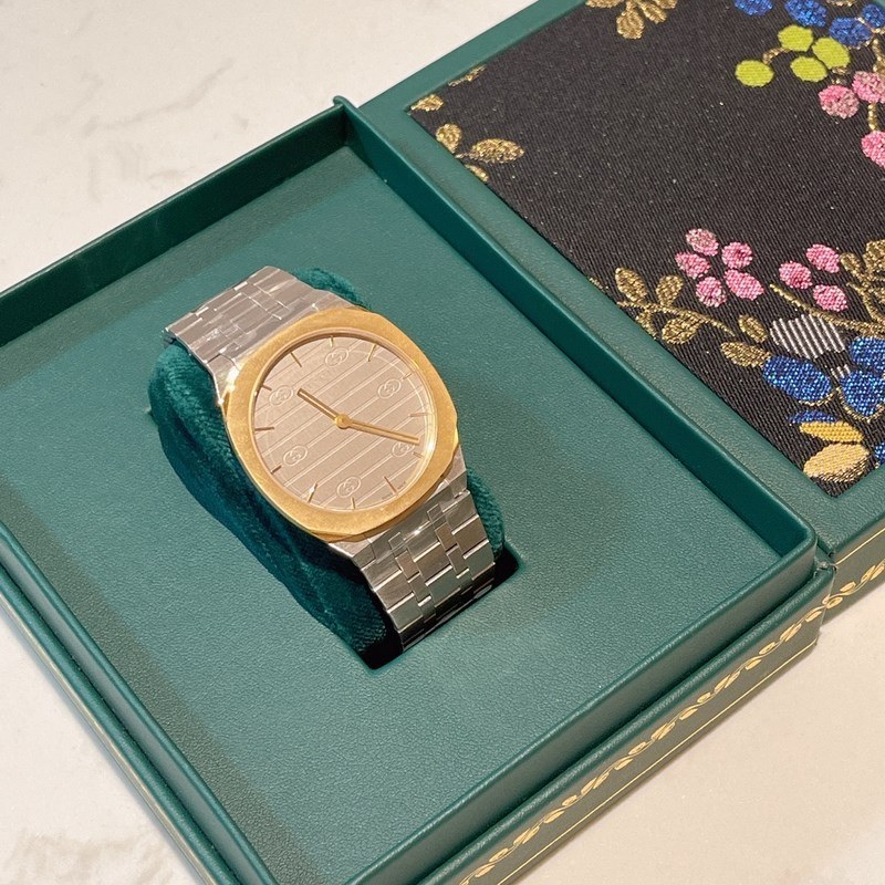 GUCCI 25H Luxury Sports Replica Watch Premium Model with Key Features-5