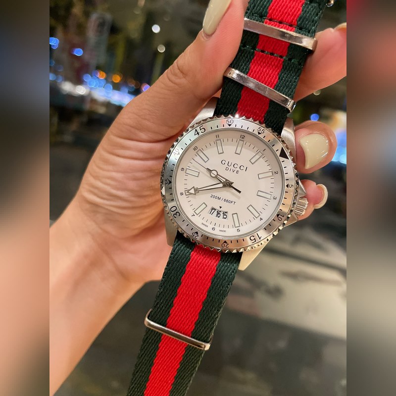 Gucci Dive Series Replica Watch Urban Sport Fashion Striped Design Quality Craftsmanship-3
