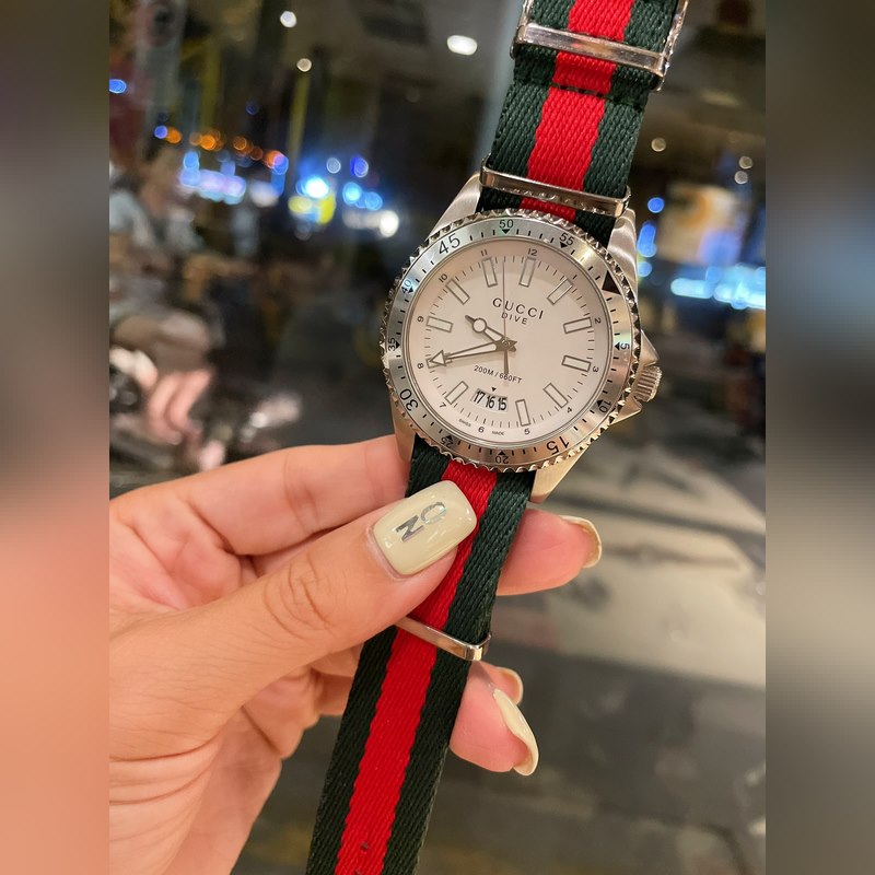 Gucci Dive Series Replica Watch Urban Sport Fashion Striped Design Quality Craftsmanship-4