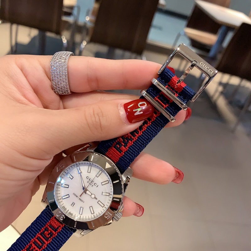 Gucci Dive Series 40mm Unisex Replica Watch with Coated Dial-3