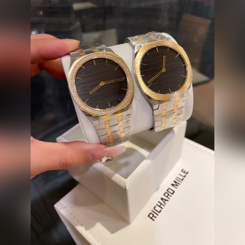 Gucci 25H Luxury Sport Replica Watch with Premium Quality Design-5