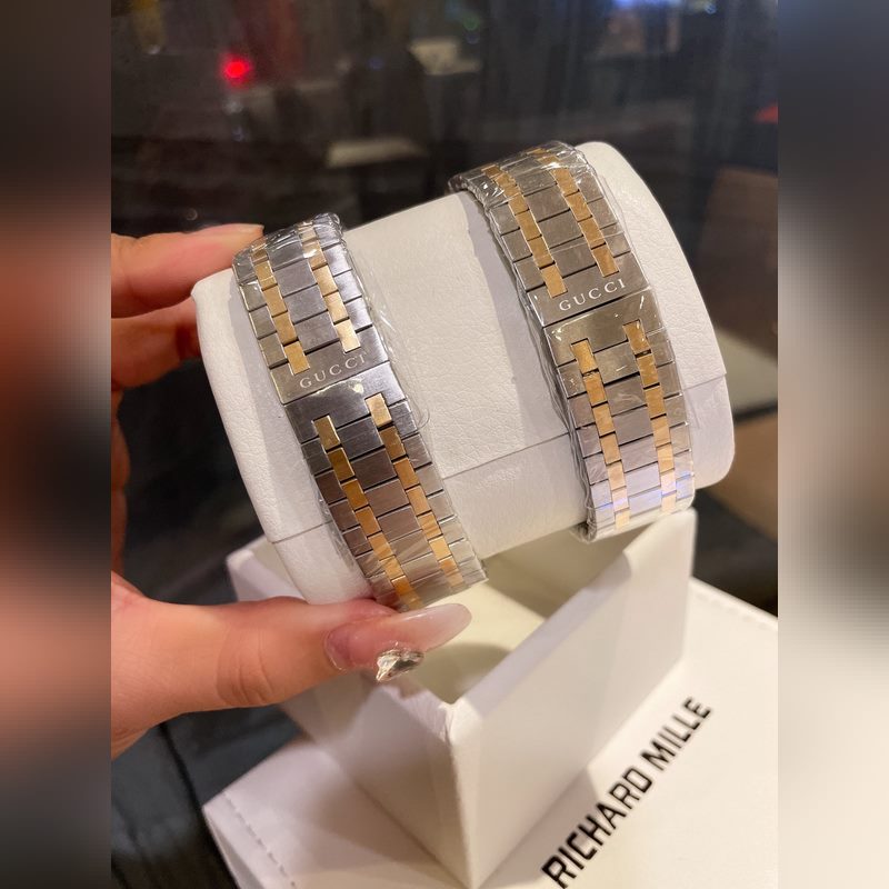 Gucci 25H Luxury Sport Replica Watch with Premium Quality Design-6