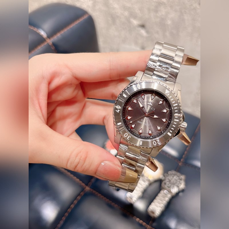 Gucci DIVE 2023 Collection Stunning New Release-2