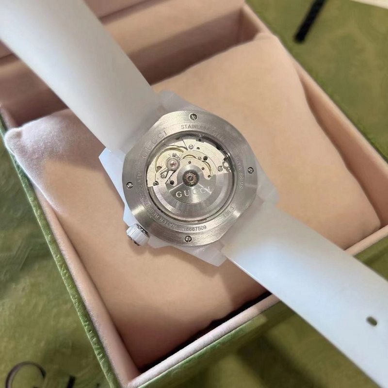 GUCCI Dive Series New Luxury Dive Replica Watch Launch-4