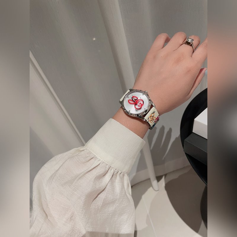 GUCCI G-Timeless Rabbit Replica Watch Quality Craftsmanship&Timeless Elegance-7