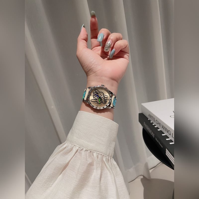 GUCCI G-Timeless Rabbit Replica Watch Quality Craftsmanship and Timeless Design-6