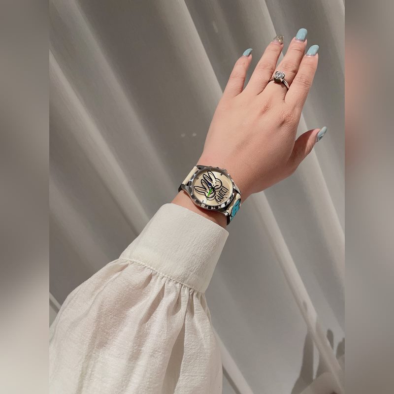 GUCCI G-Timeless Rabbit Replica Watch Quality Craftsmanship and Timeless Design-8