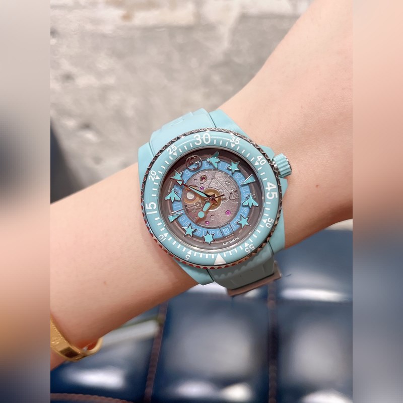 GUCCI DIVE 650 Explore Time's Mysteries with Quality Craftsmanship-6